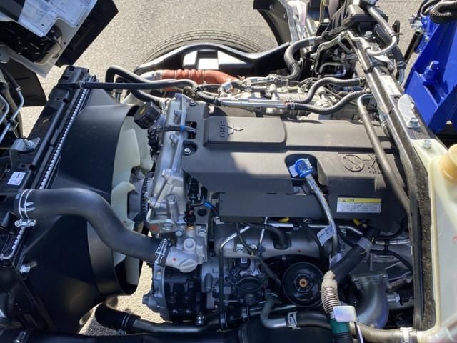 MITSUBISHI CANTER 2026 Image 31