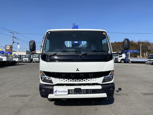 MITSUBISHI CANTER 2026 Image 31