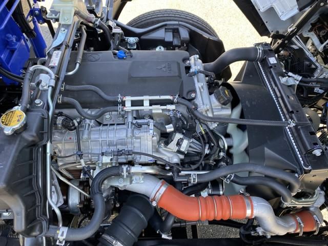 MITSUBISHI CANTER 2026 Image 31