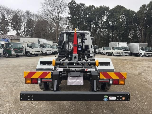 MITSUBISHI FUSOU FIGHTER 2025 Image 31