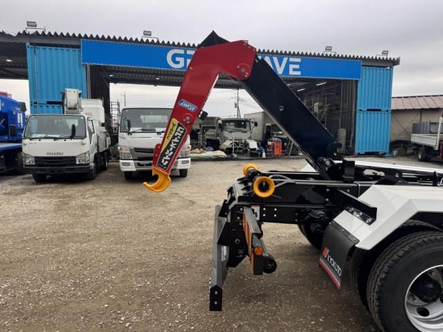 MITSUBISHI FUSOU FIGHTER 2025 Image 31