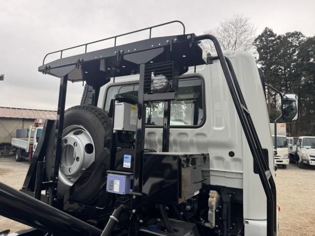 MITSUBISHI FUSOU FIGHTER 2025 Image 31