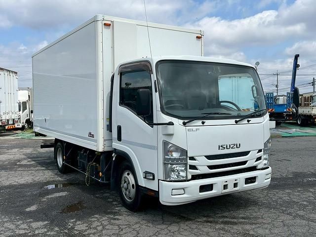 ISUZU ELF 2019 Image 31