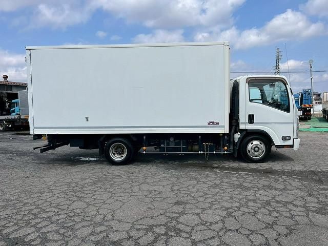ISUZU ELF 2019 Image 31