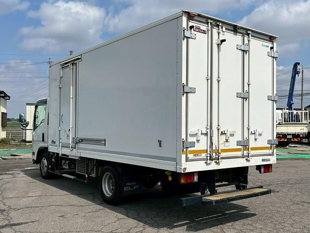 ISUZU ELF 2019 Image 31