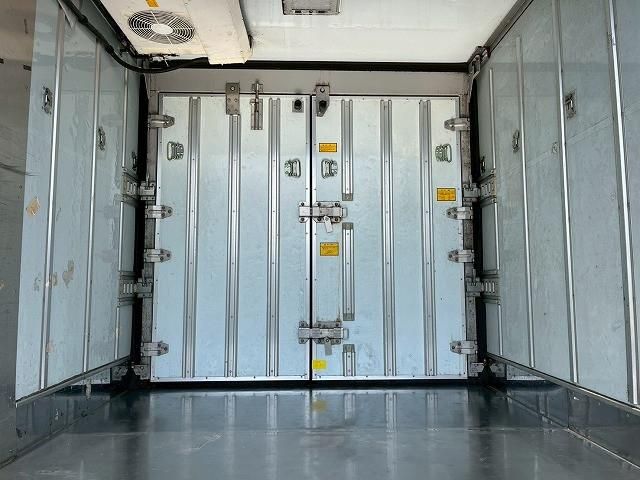 ISUZU ELF 2019 Image 31