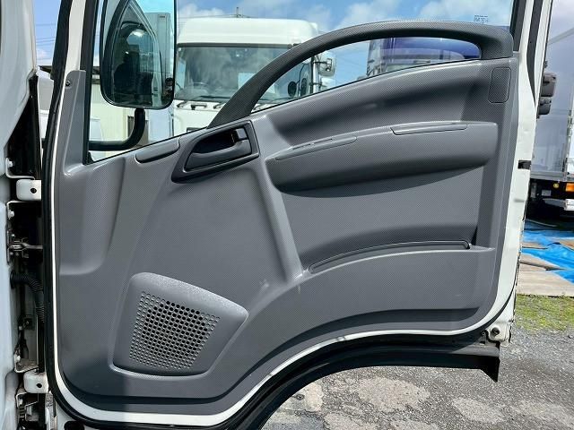 ISUZU ELF 2019 Image 31