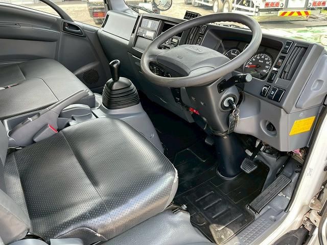 ISUZU ELF 2019 Image 31