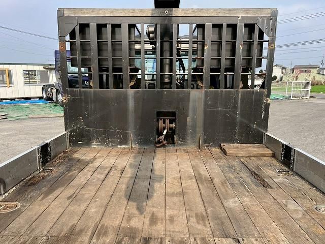 MITSUBISHI FUSOU FIGHTER 2003 Image 31