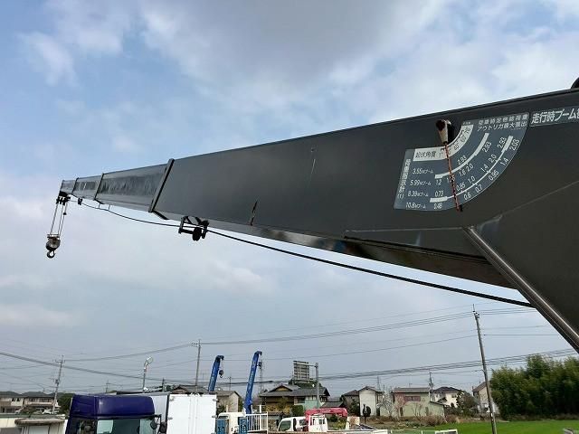 MITSUBISHI FUSOU FIGHTER 2003 Image 31