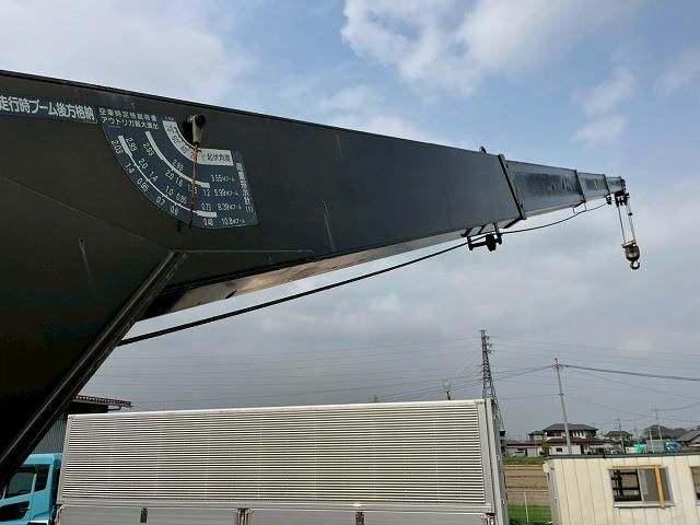 MITSUBISHI FUSOU FIGHTER 2003 Image 31