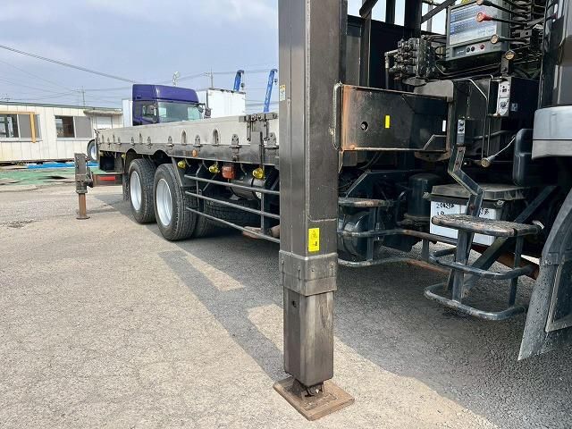 MITSUBISHI FUSOU FIGHTER 2003 Image 31