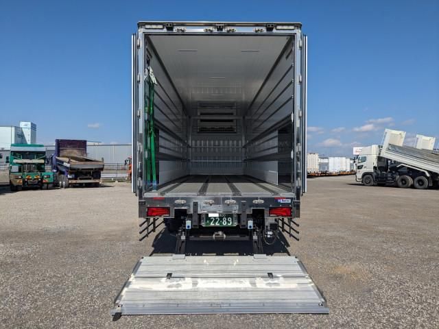 MITSUBISHI FUSOU SUPER GREAT 2025 Image 31