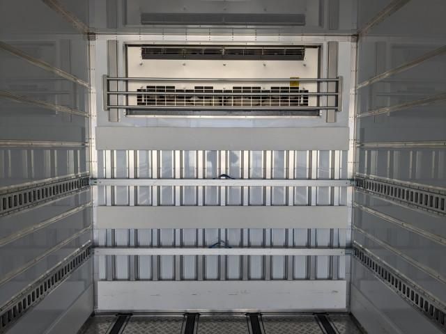 MITSUBISHI FUSOU SUPER GREAT 2025 Image 31