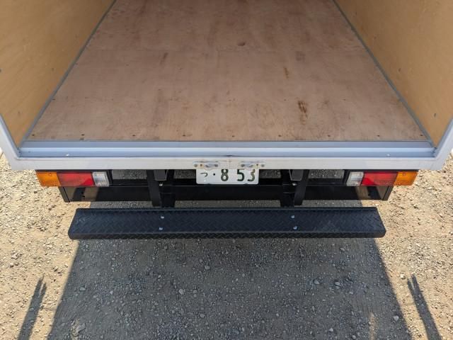 MITSUBISHI CANTER 2024 Image 31