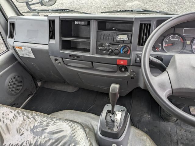 ISUZU ELF 2019 Image 31
