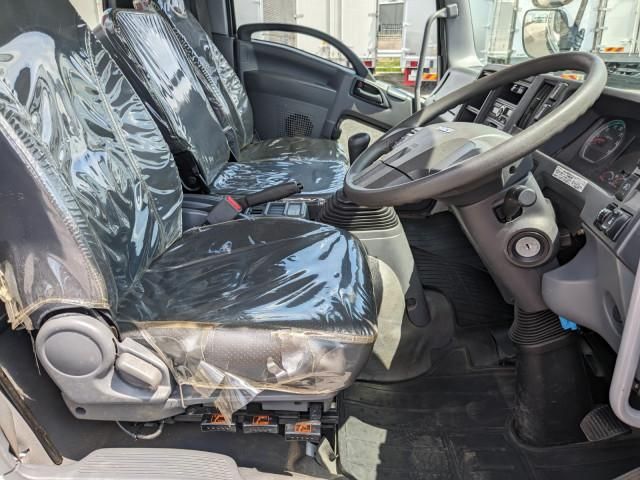 ISUZU FORWARD 2019 Image 31