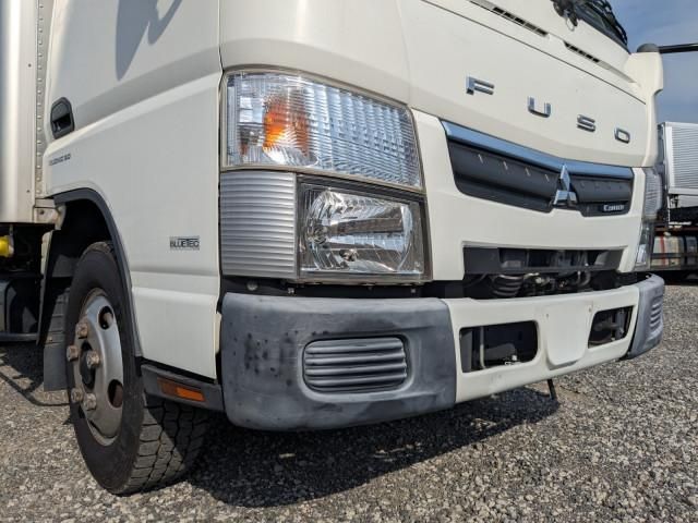MITSUBISHI CANTER 2018 Image 31