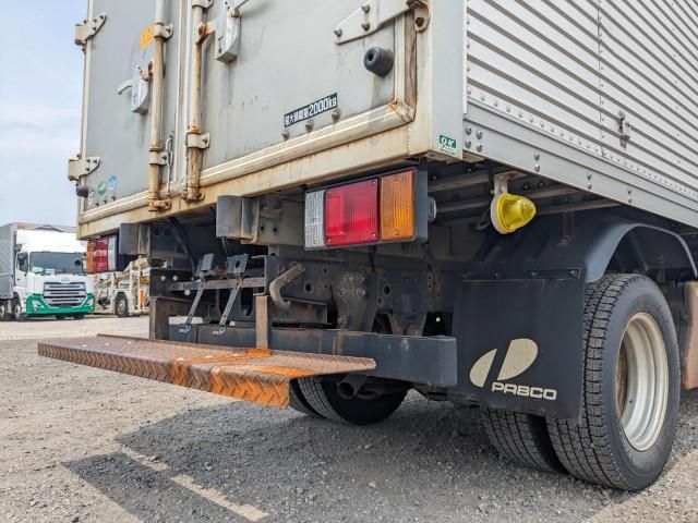 ISUZU ELF 2018 Image 31