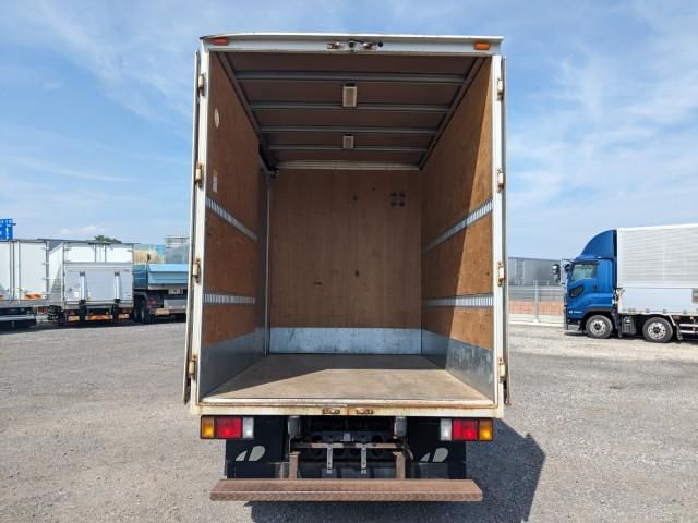 ISUZU ELF 2018 Image 31