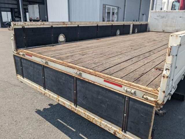 ISUZU FORWARD 2018 Image 31