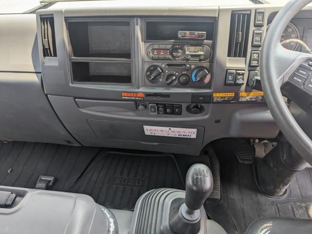 ISUZU FORWARD 2018 Image 31