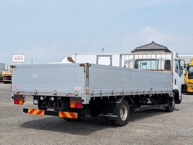 ISUZU FORWARD 2017 Image 31