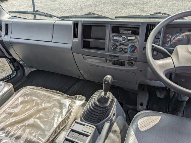 ISUZU FORWARD 2017 Image 31