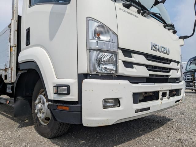 ISUZU FORWARD 2017 Image 31