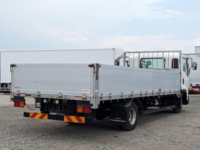 ISUZU FORWARD 2017 Image 31