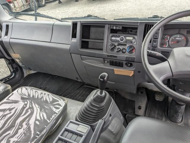 ISUZU FORWARD 2017 Image 31