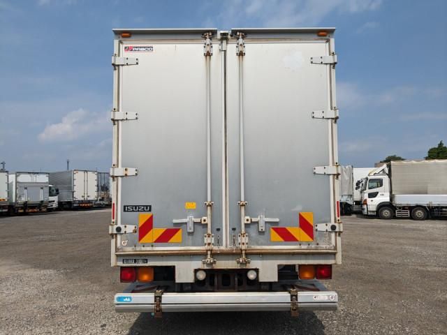 ISUZU FORWARD 2017 Image 31