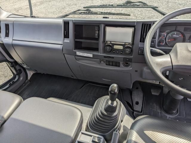 ISUZU FORWARD 2017 Image 31