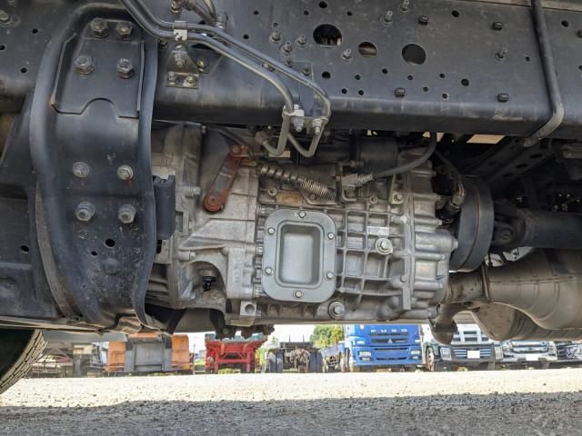 MITSUBISHI FUSOU FIGHTER 2018 Image 31