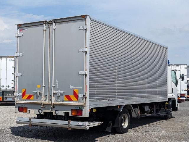 ISUZU FORWARD 2017 Image 31