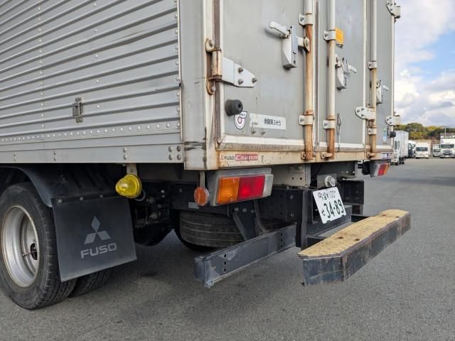 MITSUBISHI CANTER 2019 Image 31