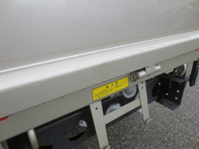 MITSUBISHI CANTER 2022 Image 31