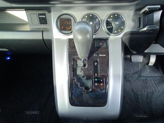 TOYOTA COROLLA RUMION 2010 Image 31