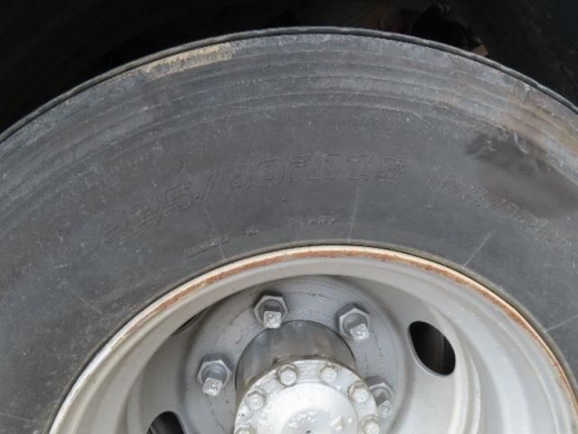 MITSUBISHI FUSOU FIGHTER 1996 Image 31