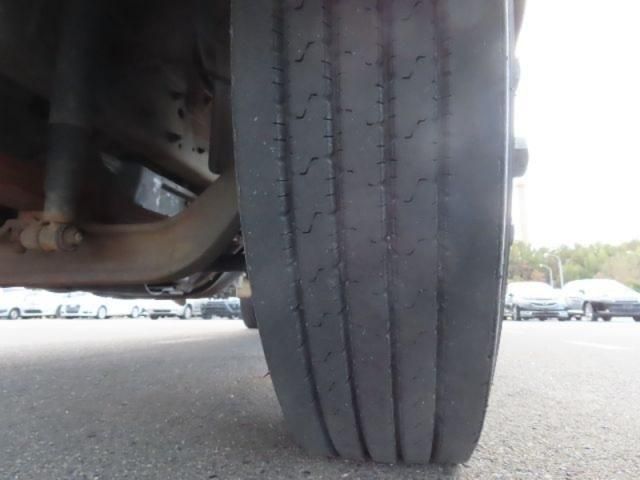 MITSUBISHI FUSOU FIGHTER 1996 Image 31