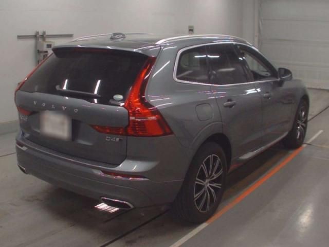 VOLVO XC60 2019 Image 31