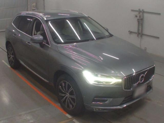 VOLVO XC60 2019 Image 31