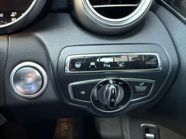 MERCEDES BENZ C CLAS 2015 Image 31