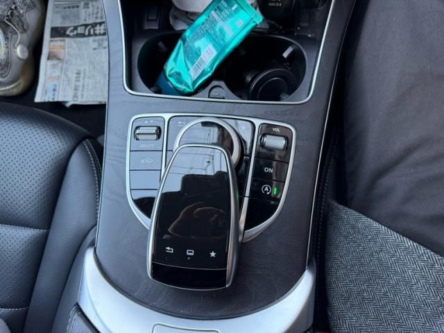 MERCEDES BENZ C CLAS 2015 Image 31