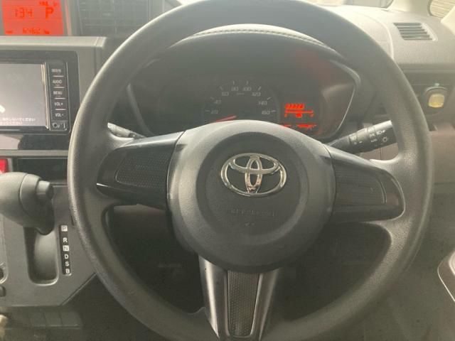 TOYOTA TANK 2017 Image 31