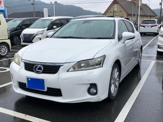 TOYOTA LEXUS CT200H 2011 Image 31