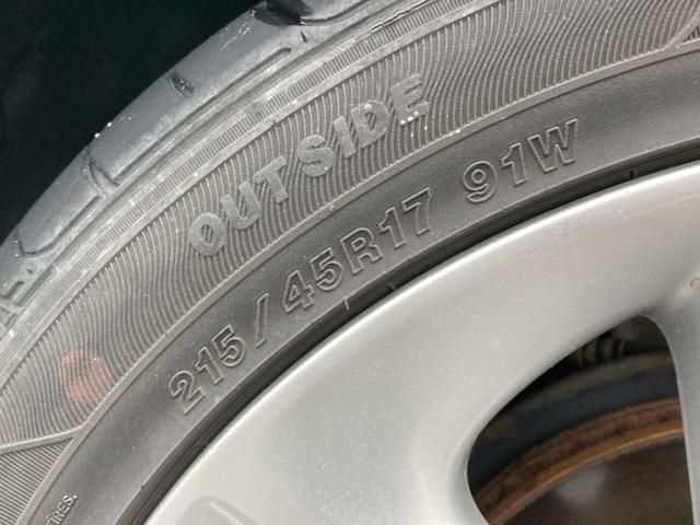 TOYOTA LEXUS CT200H 2011 Image 31