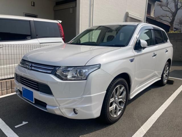 MITSUBISHI OUTLANDER PHEV 2014 Image 31