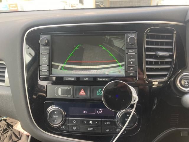 MITSUBISHI OUTLANDER PHEV 2014 Image 31