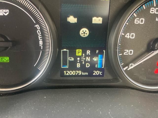 MITSUBISHI OUTLANDER PHEV 2014 Image 31